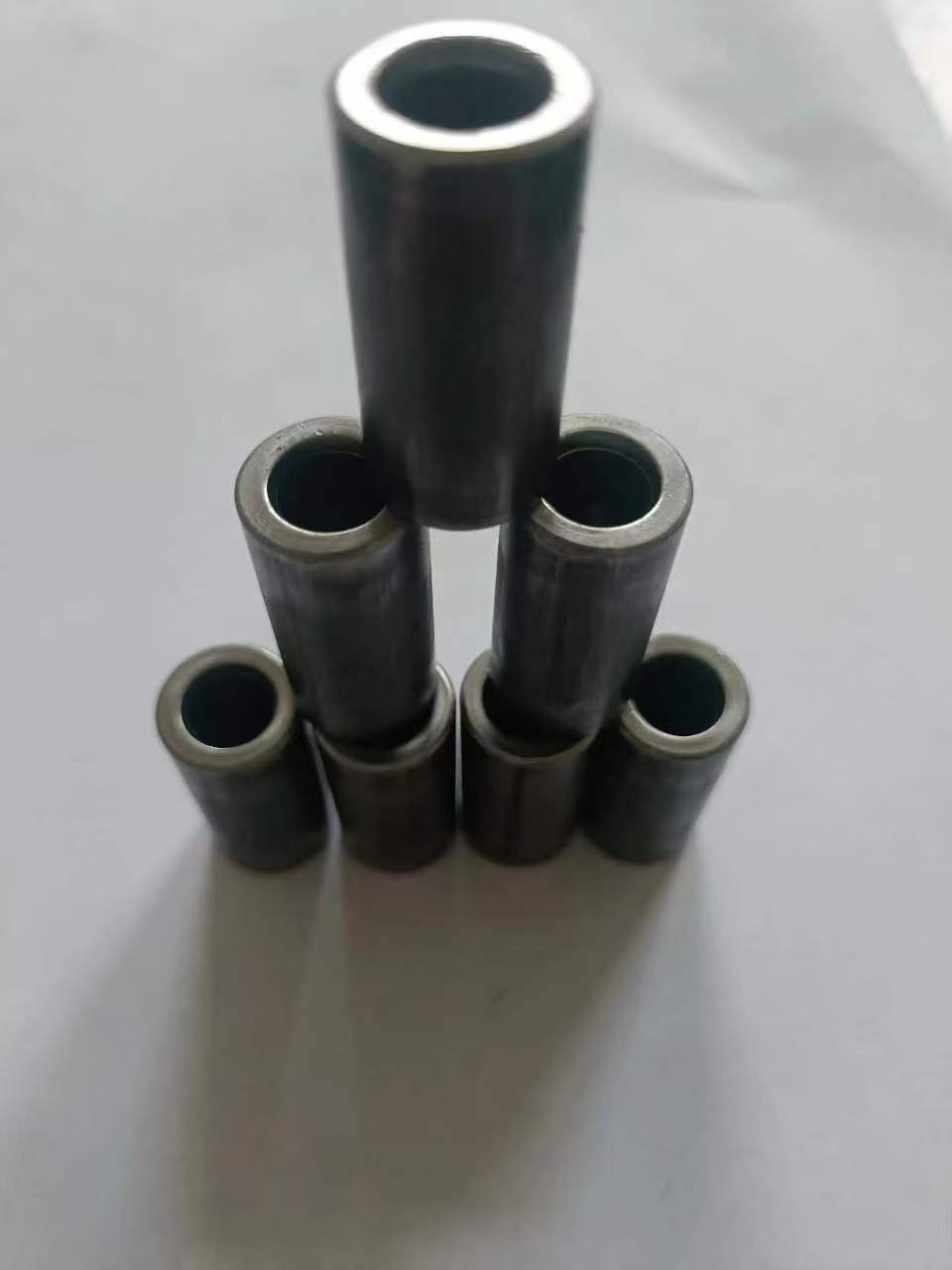 冷镦套管